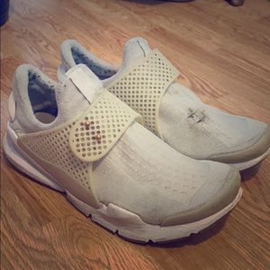Nike Sock Dart “light bone”